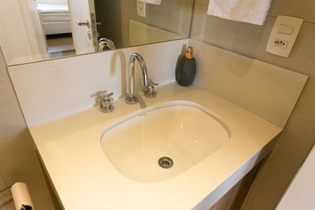 Apartamento à venda com 88m², 3 quartos e 2 vagasBanheiro Social