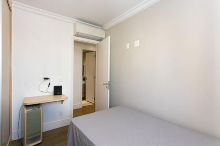 Apartamento à venda com 88m², 3 quartos e 2 vagasQuarto 2