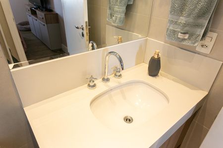 Apartamento à venda com 88m², 3 quartos e 2 vagasBanheiro da Suíte