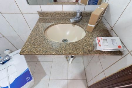 Apartamento para alugar com 66m², 3 quartos e sem vaga Apartamento para alugar com 66m², 3 quartos e sem vagaBanheiro