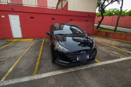 Apartamento à venda com 49m², 2 quartos e 1 vaga Apartamento à venda com 49m², 2 quartos e 1 vagaVaga