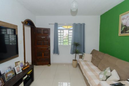 Casa à venda com 390m², 2 quartos e 1 vagaSala