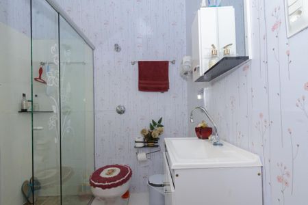 Casa à venda com 390m², 2 quartos e 1 vagaBanheiro 1