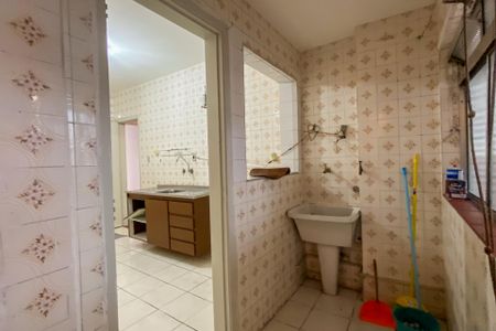 Apartamento à venda com 78m², 2 quartos e sem vaga Apartamento à venda com 78m², 2 quartos e sem vagaÁrea de Serviço