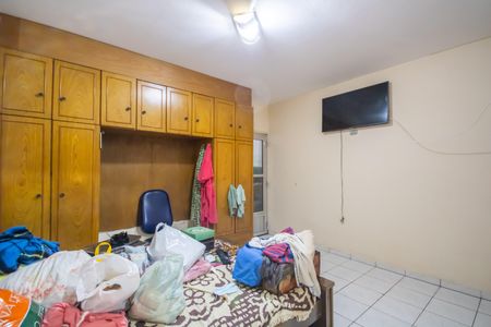 Casa à venda com 250m², 5 quartos e 4 vagas Casa à venda com 250m², 5 quartos e 4 vagasSuíte Conjugada