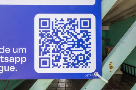 Casa à venda com 250m², 5 quartos e 4 vagas Casa à venda com 250m², 5 quartos e 4 vagasPlaca