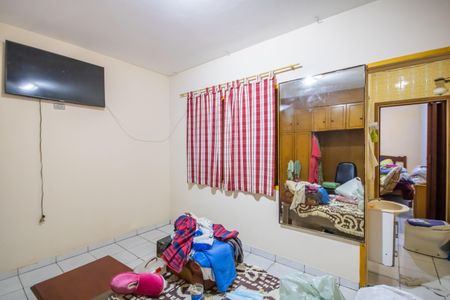 Casa à venda com 250m², 5 quartos e 4 vagas Casa à venda com 250m², 5 quartos e 4 vagasSuíte Conjugada