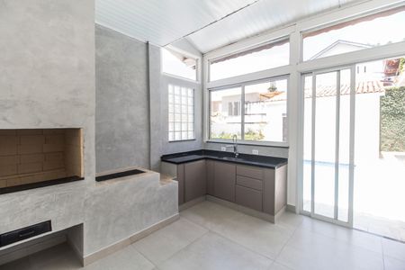 Casa de condomínio para alugar com 322m², 4 quartos e 4 vagas Casa de condomínio para alugar com 322m², 4 quartos e 4 vagasÁrea gourmet