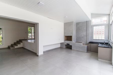 Casa de condomínio para alugar com 322m², 4 quartos e 4 vagas Casa de condomínio para alugar com 322m², 4 quartos e 4 vagasSala de Jantar