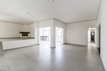 Casa de condomínio para alugar com 322m², 4 quartos e 4 vagas Casa de condomínio para alugar com 322m², 4 quartos e 4 vagasSala 1