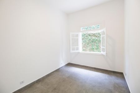 Casa de condomínio para alugar com 322m², 4 quartos e 4 vagas Casa de condomínio para alugar com 322m², 4 quartos e 4 vagasQuarto 3