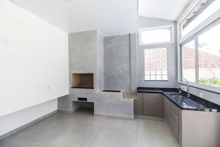 Casa de condomínio para alugar com 322m², 4 quartos e 4 vagas Casa de condomínio para alugar com 322m², 4 quartos e 4 vagasÁrea gourmet