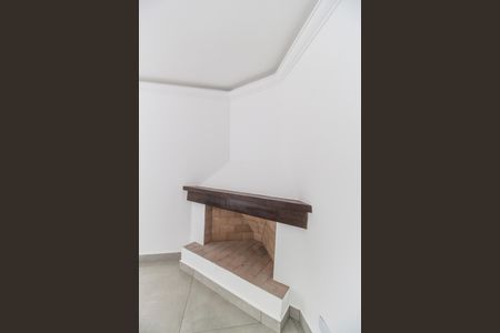 Casa de condomínio para alugar com 322m², 4 quartos e 4 vagas Casa de condomínio para alugar com 322m², 4 quartos e 4 vagasDetalhe Sala