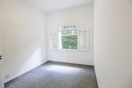 Casa de condomínio para alugar com 322m², 4 quartos e 4 vagas Casa de condomínio para alugar com 322m², 4 quartos e 4 vagasQuarto 4