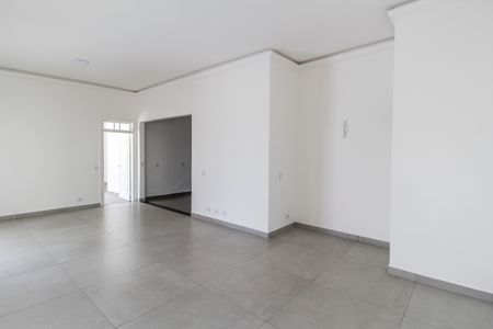 Casa de condomínio para alugar com 322m², 4 quartos e 4 vagas Casa de condomínio para alugar com 322m², 4 quartos e 4 vagasSala 2