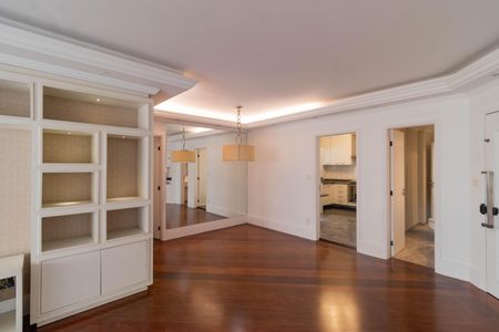 Apartamento à venda com 130m², 3 quartos e 2 vagas Apartamento à venda com 130m², 3 quartos e 2 vagasSala