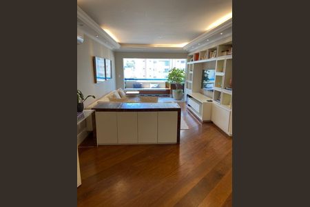 Apartamento à venda com 130m², 3 quartos e 2 vagasSala