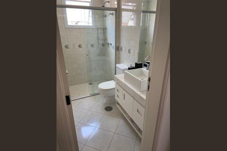 Apartamento à venda com 130m², 3 quartos e 2 vagasBanheiro