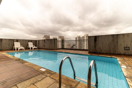 Apartamento à venda com 41m², 1 quarto e 1 vagaPiscina