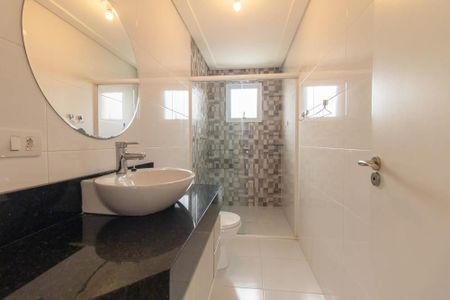 Casa para alugar com 200m², 3 quartos e 1 vagaBanheiro da Suite