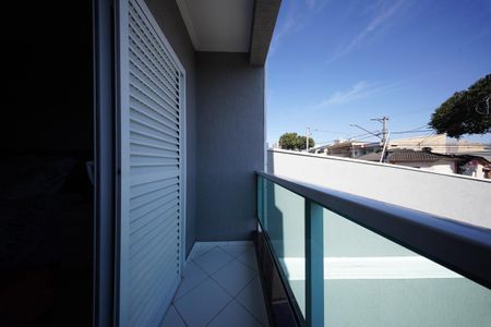 Casa à venda com 82m², 3 quartos e 2 vagas Casa à venda com 82m², 3 quartos e 2 vagasSacada Suíte