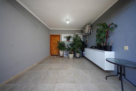 Casa à venda com 82m², 3 quartos e 2 vagas Casa à venda com 82m², 3 quartos e 2 vagasGaragem