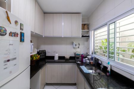 Casa à venda com 164m², 3 quartos e 2 vagasCozinha