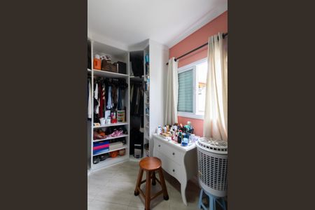 Casa à venda com 164m², 3 quartos e 2 vagasCloset