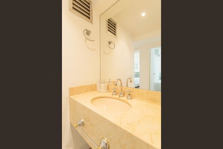 Apartamento para alugar com 100m², 3 quartos e 1 vagaBanheiro Social