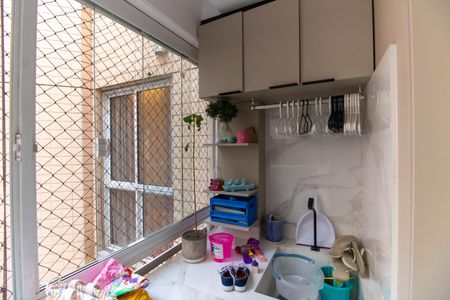 Apartamento à venda com 78m², 2 quartos e 1 vagaÁrea de Serviço