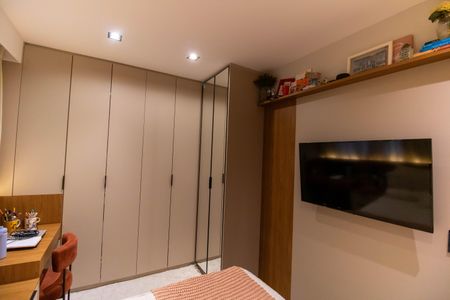 Apartamento à venda com 78m², 2 quartos e 1 vagaQuarto