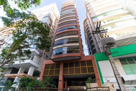 Apartamento à venda com 78m², 2 quartos e 1 vagaFachada