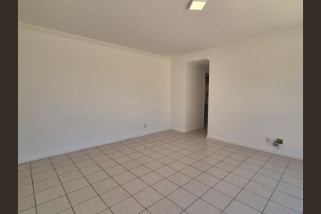Apartamento à venda com 156m², 3 quartos e 2 vagasSala