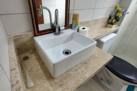 Apartamento para alugar com 64m², 2 quartos e 1 vagaBanheiro
