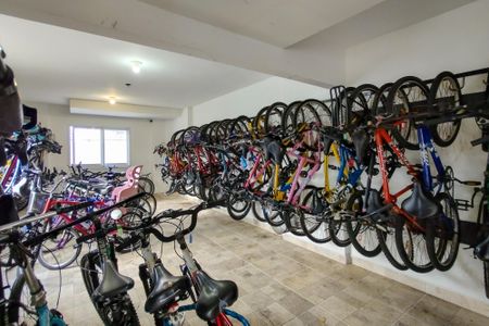 Apartamento para alugar com 64m², 2 quartos e 1 vagaÁrea comum - Bicicletário