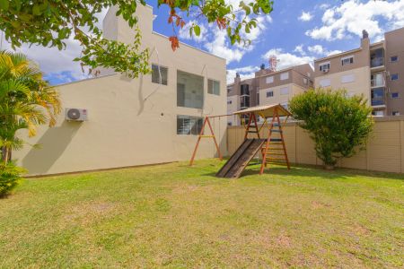 Casa de condomínio à venda com 91m², 2 quartos e 2 vagasÁrea comum - Playground