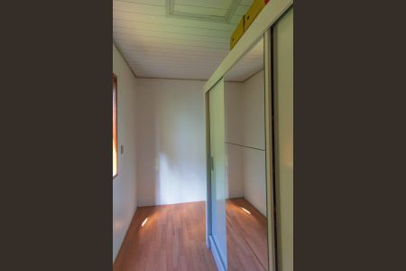 Casa de condomínio à venda com 91m², 2 quartos e 2 vagascloset