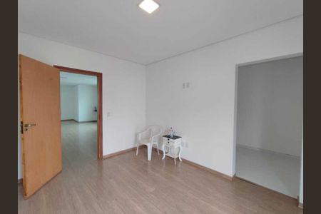 Casa de condomínio à venda com 333m², 4 quartos e 5 vagasQuarto Suíte 3