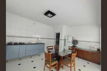 Casa de condomínio à venda com 333m², 4 quartos e 5 vagasCozinha