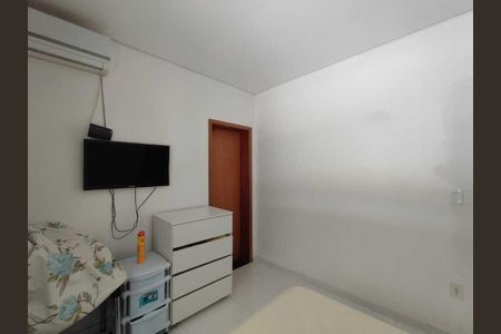 Casa de condomínio à venda com 333m², 4 quartos e 5 vagasQuarto Suíte 4