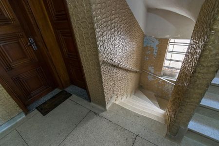 Apartamento para alugar com 76m², 3 quartos e sem vagaÁrea comum - Escadas