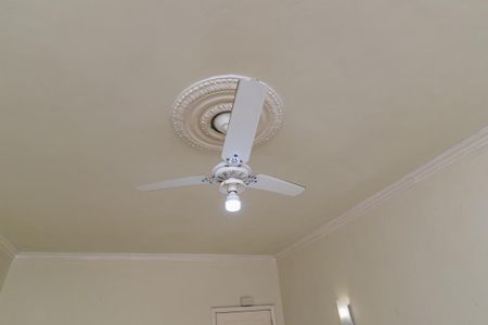 Apartamento para alugar com 76m², 3 quartos e sem vagaSala