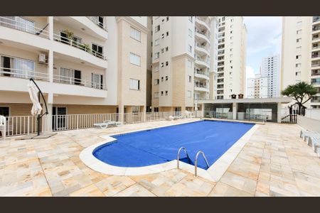 Apartamento para alugar com 140m², 3 quartos e 2 vagas Apartamento para alugar com 140m², 3 quartos e 2 vagasÁrea comum - Piscina