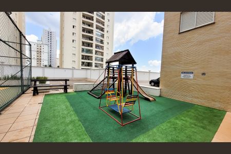 Apartamento para alugar com 140m², 3 quartos e 2 vagas Apartamento para alugar com 140m², 3 quartos e 2 vagasÁrea comum - Playground
