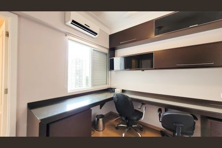 Apartamento para alugar com 140m², 3 quartos e 2 vagas Apartamento para alugar com 140m², 3 quartos e 2 vagasEscritório