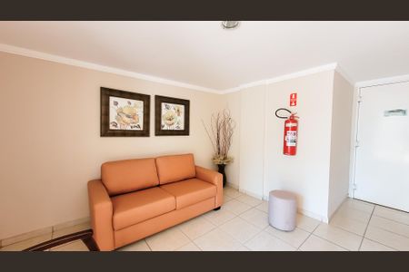 Apartamento para alugar com 140m², 3 quartos e 2 vagas Apartamento para alugar com 140m², 3 quartos e 2 vagasHall social