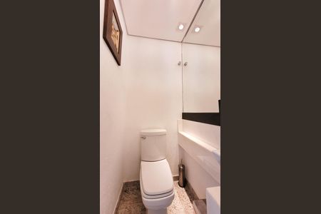 Apartamento para alugar com 140m², 3 quartos e 2 vagas Apartamento para alugar com 140m², 3 quartos e 2 vagasLavabo