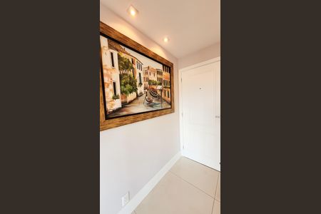 Apartamento para alugar com 140m², 3 quartos e 2 vagas Apartamento para alugar com 140m², 3 quartos e 2 vagasHall de Entrada