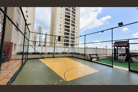 Apartamento para alugar com 140m², 3 quartos e 2 vagas Apartamento para alugar com 140m², 3 quartos e 2 vagasÁrea comum - Quadra Esportiva