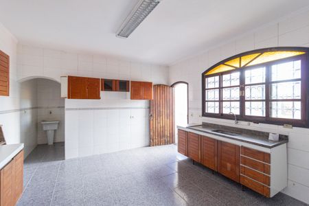 Casa à venda com 576m², 3 quartos e 6 vagasCozinha e área de serviço